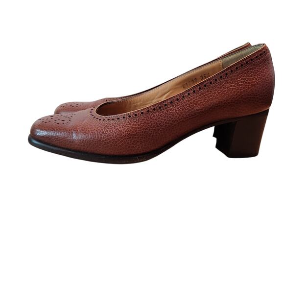 Elegance Leather Shoes Made in Italy, Size 35½,‎ 2-Inch Heel Brown Classic Style - Picture 7 of 9